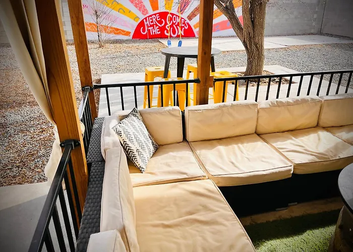 Casa Charleston-3Br-2Bath-Hot Tub-Pet Friendly-No Pet Fees!