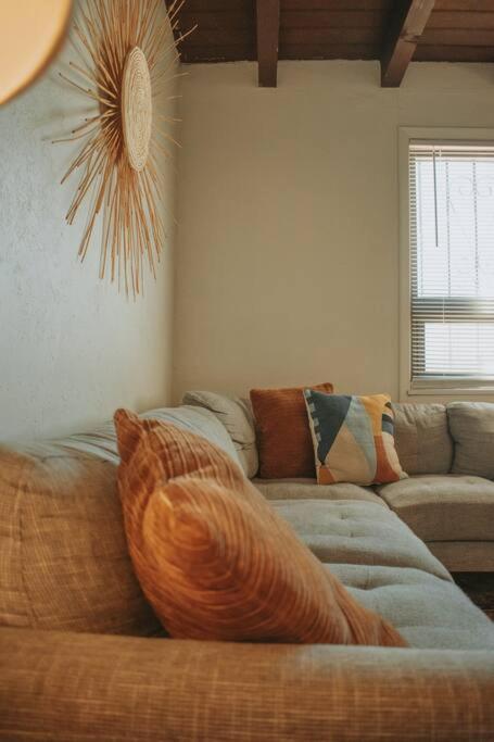 Holiday home Casa Charleston-3br-2bath-hot Tub-pet Friendly-no Pet Fees! Albuquerque